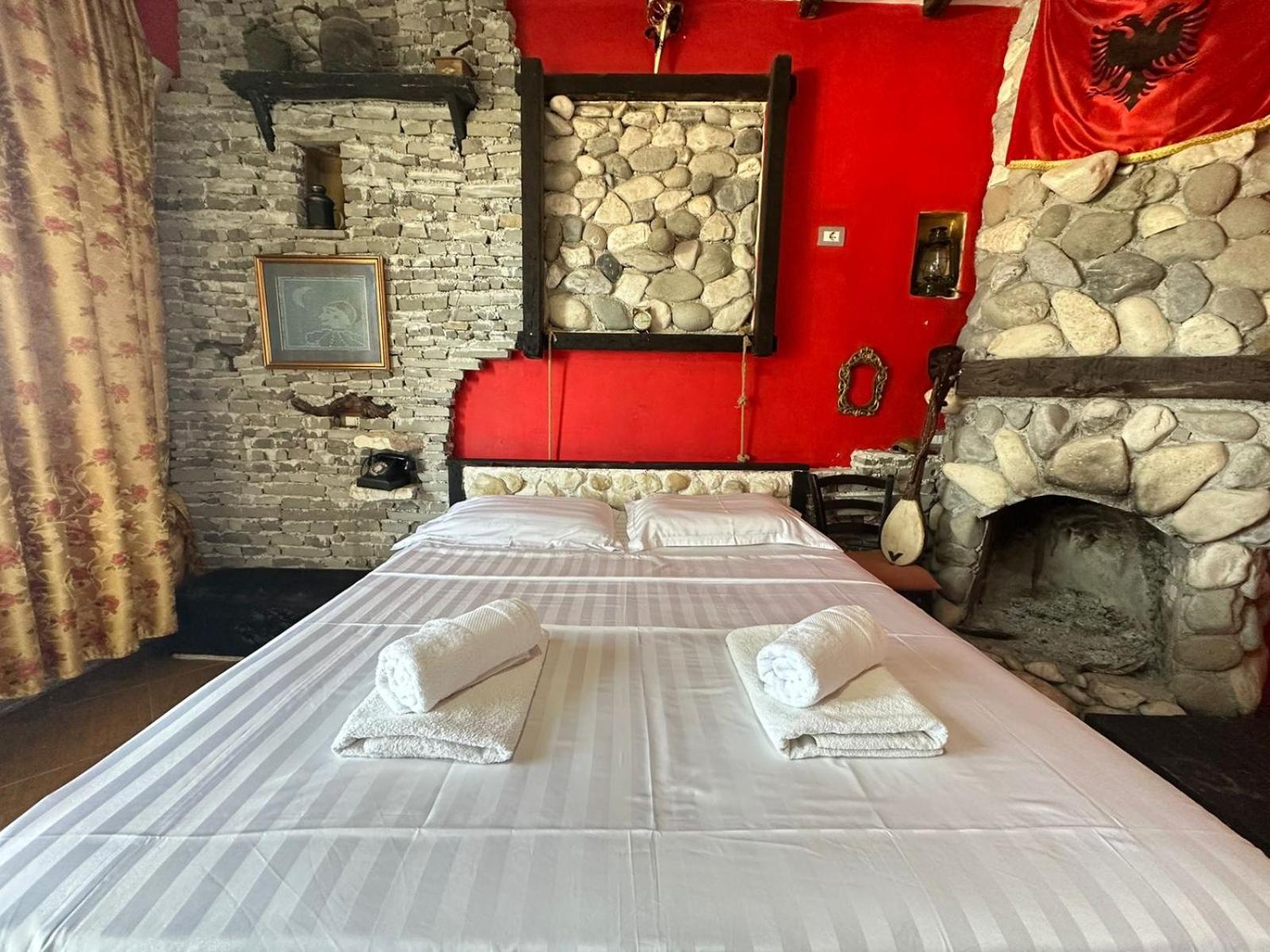 Hotel Vila "Oda E Miqve" Vlorë Exteriér fotografie