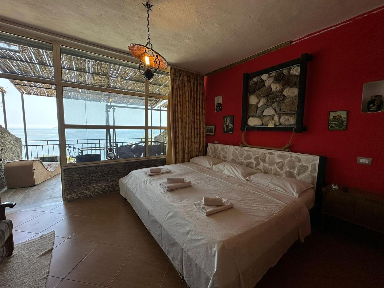 Hotel Vila "Oda E Miqve" Vlorë Exteriér fotografie