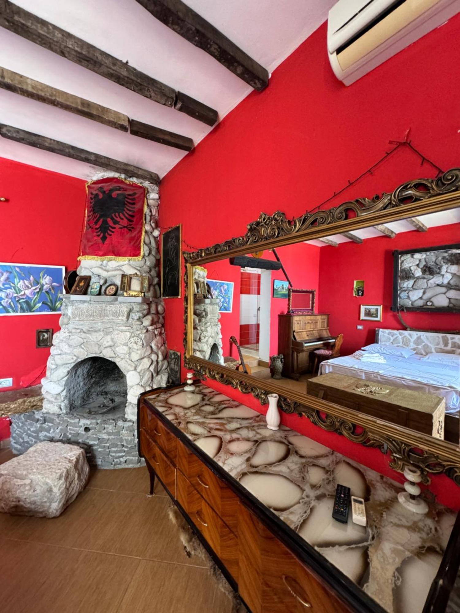 Hotel Vila "Oda E Miqve" Vlorë Exteriér fotografie
