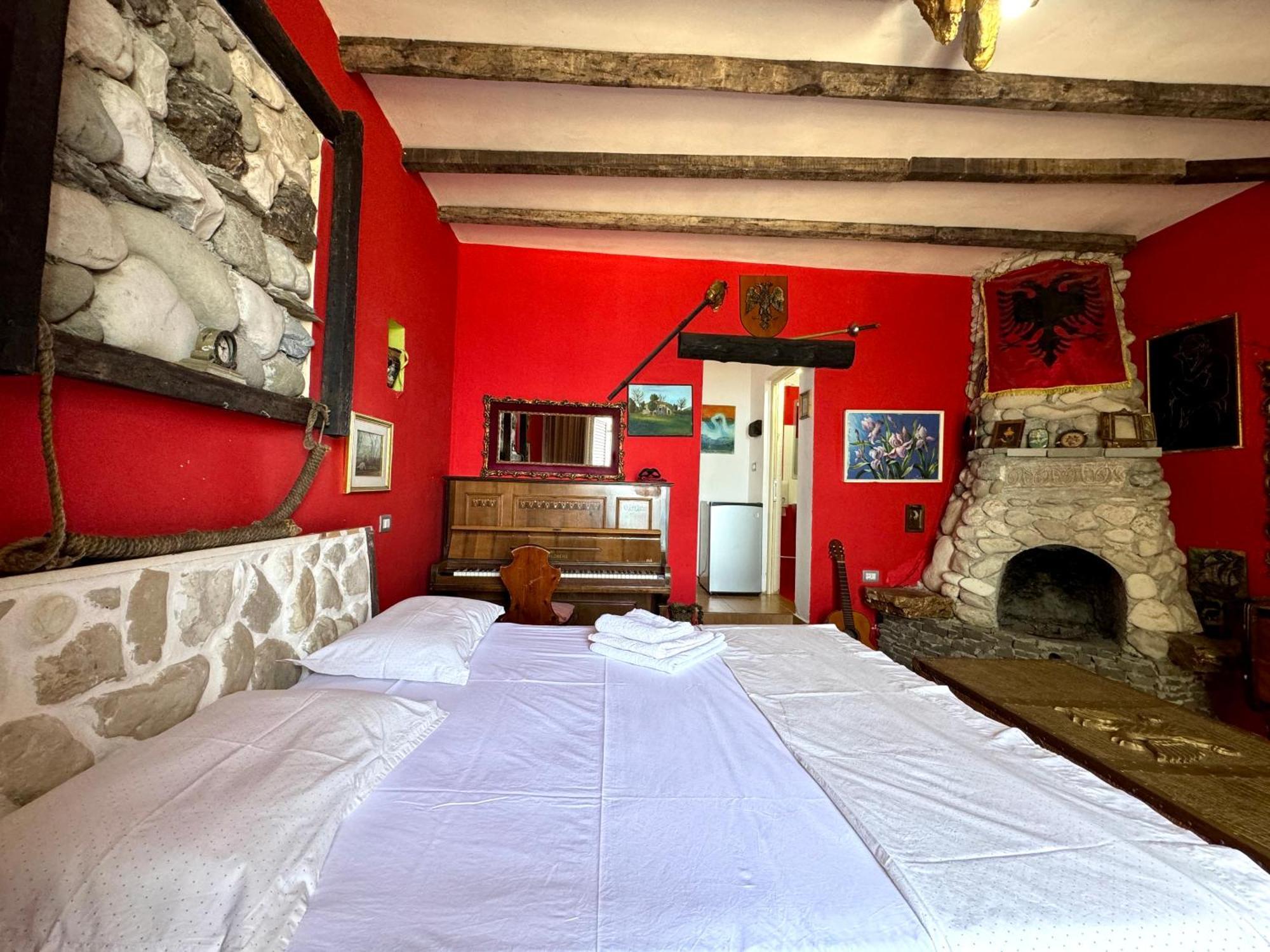 Hotel Vila "Oda E Miqve" Vlorë Exteriér fotografie