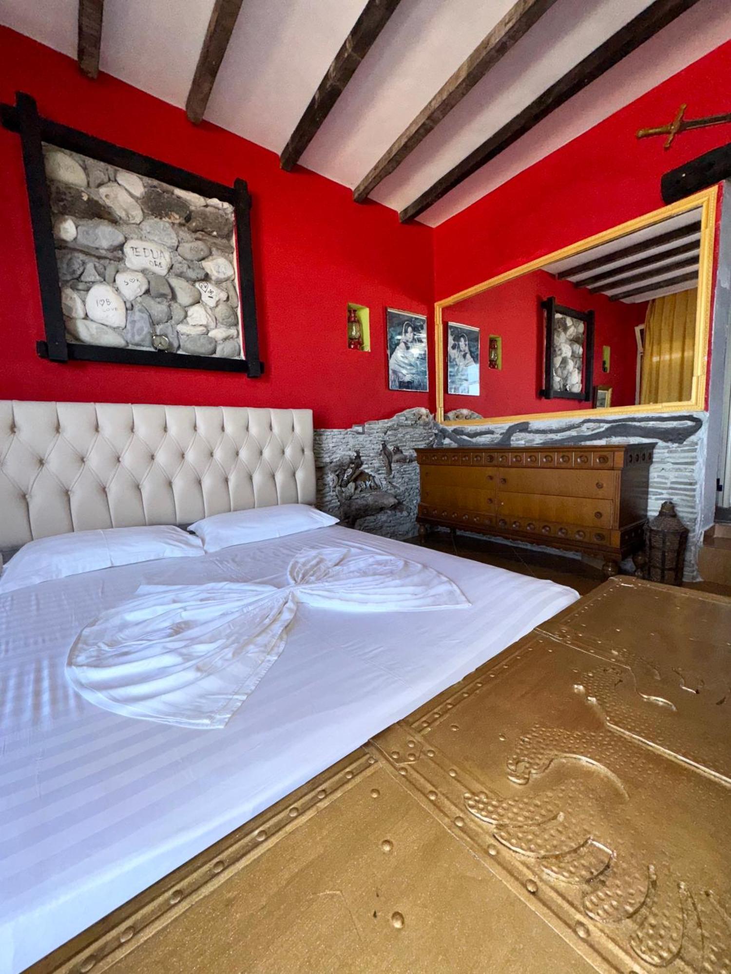Hotel Vila "Oda E Miqve" Vlorë Exteriér fotografie