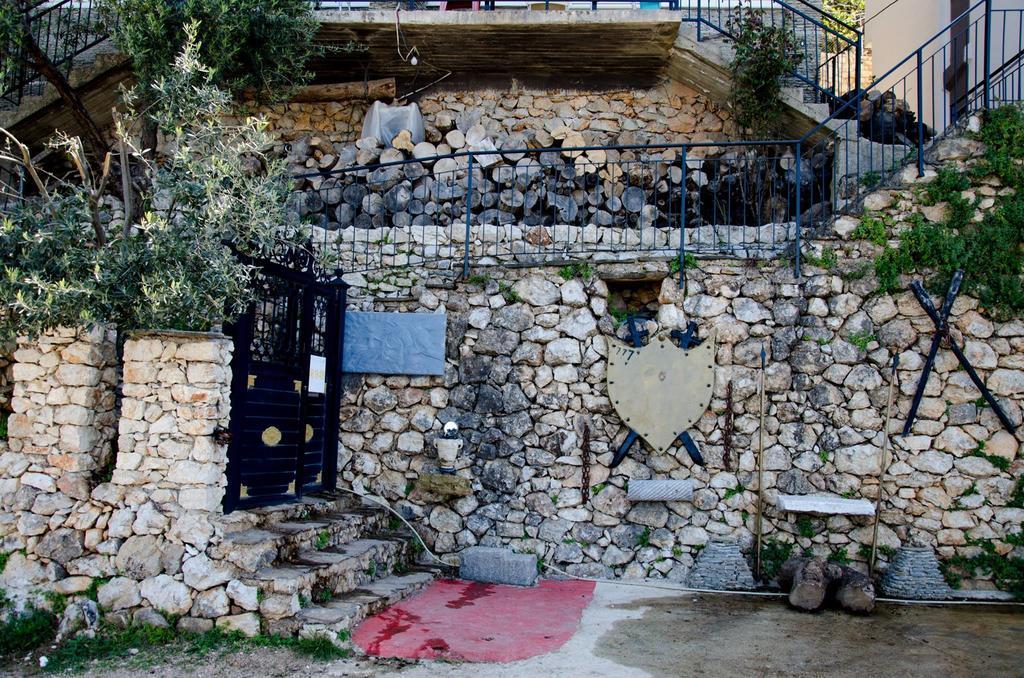 Hotel Vila "Oda E Miqve" Vlorë Exteriér fotografie
