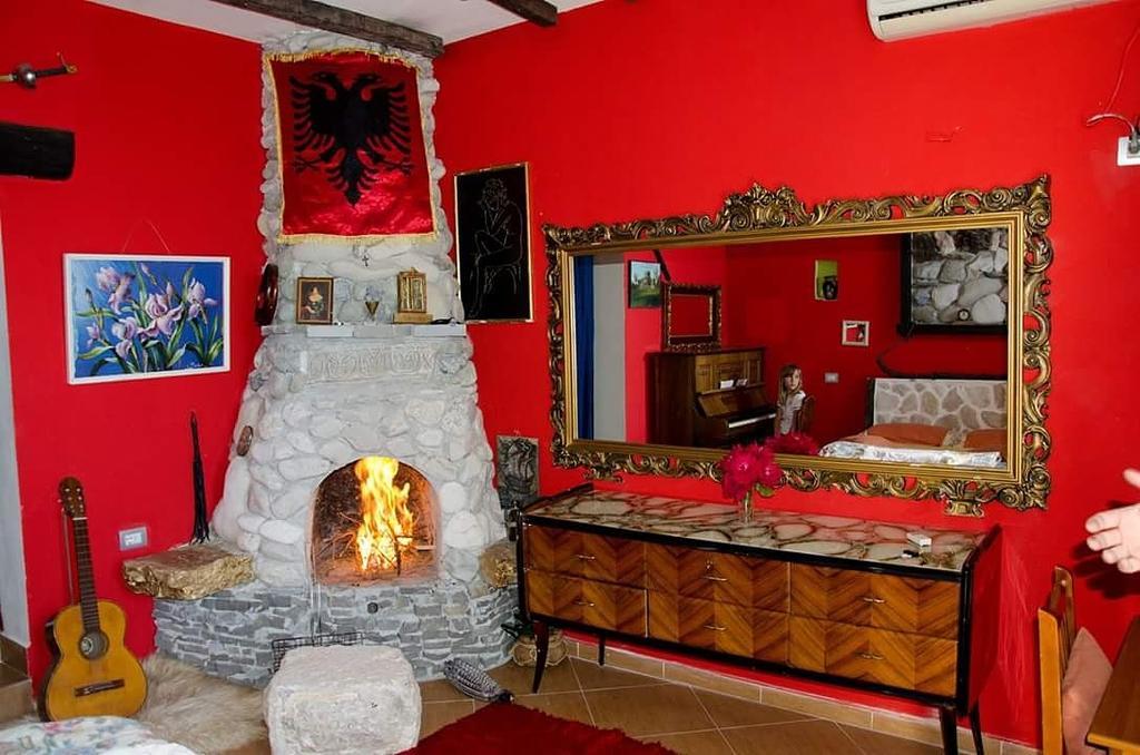 Hotel Vila "Oda E Miqve" Vlorë Exteriér fotografie