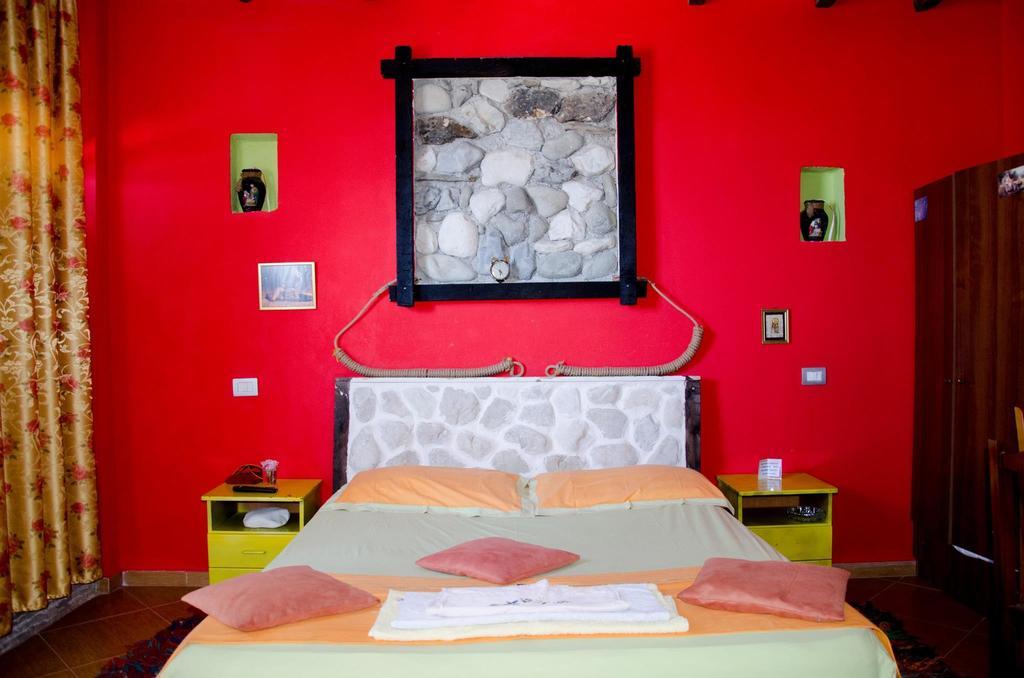 Hotel Vila "Oda E Miqve" Vlorë Exteriér fotografie